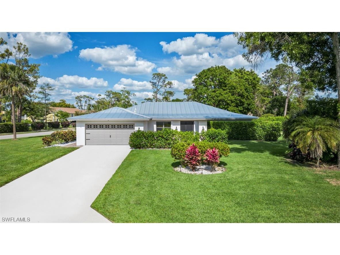 2216 Buckingham Lane Naples FL 34112 222081865 image1