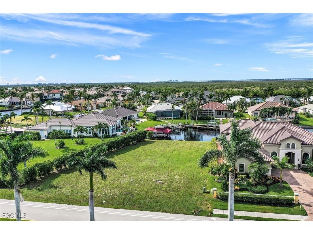 2216 El Dorado Parkway W Cape Coral FL 33914 2025005947 image3