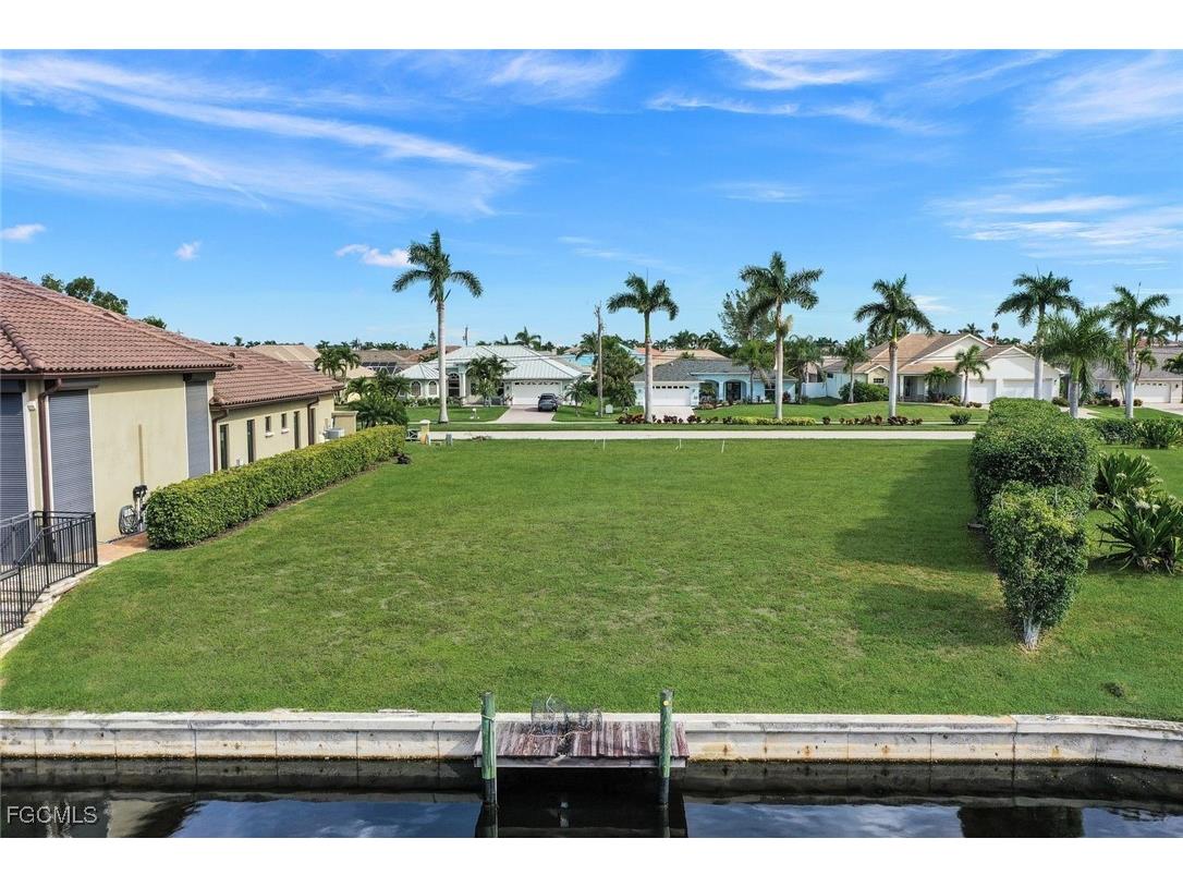 2216 El Dorado Parkway W Cape Coral FL 33914 2025005947 image4