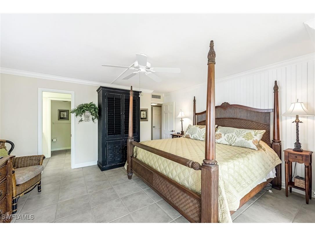 2216 Gulf Shore Boulevard N #R3 Naples FL 34102 225059694 image11