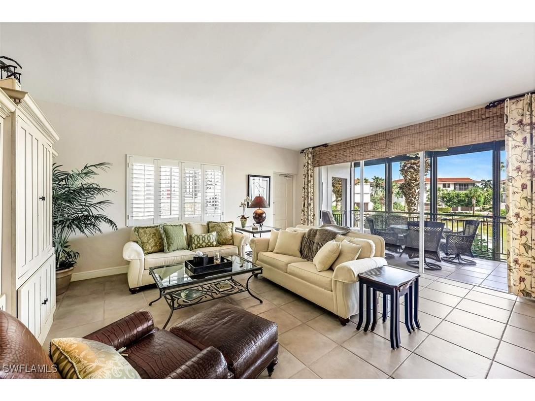 2216 Gulf Shore Boulevard N #R3 Naples FL 34102 225059694 image3