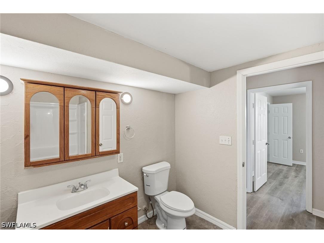 2216 Leda Avenue S Lehigh Acres FL 33973 226026895 image27