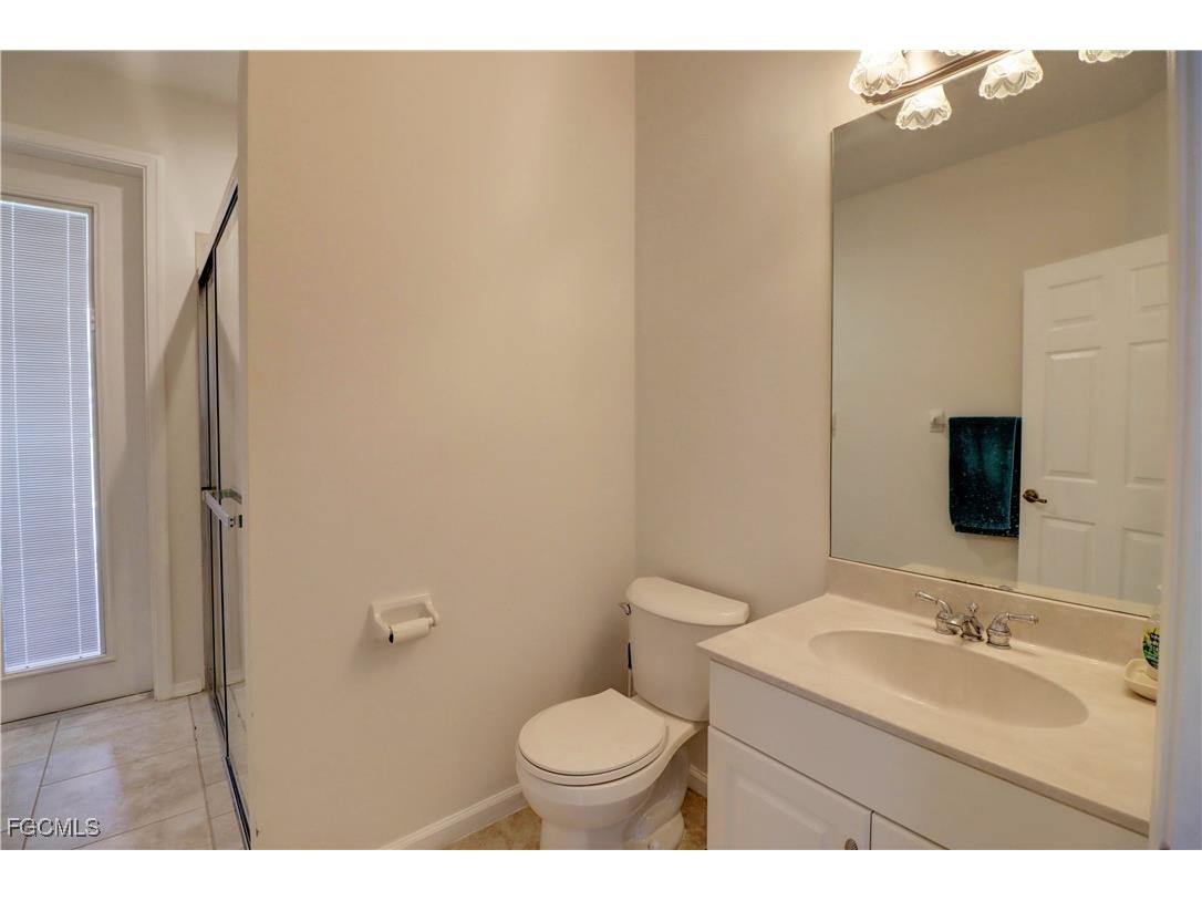 2216 SW 43rd Lane Cape Coral FL 33914 2025000639 image13