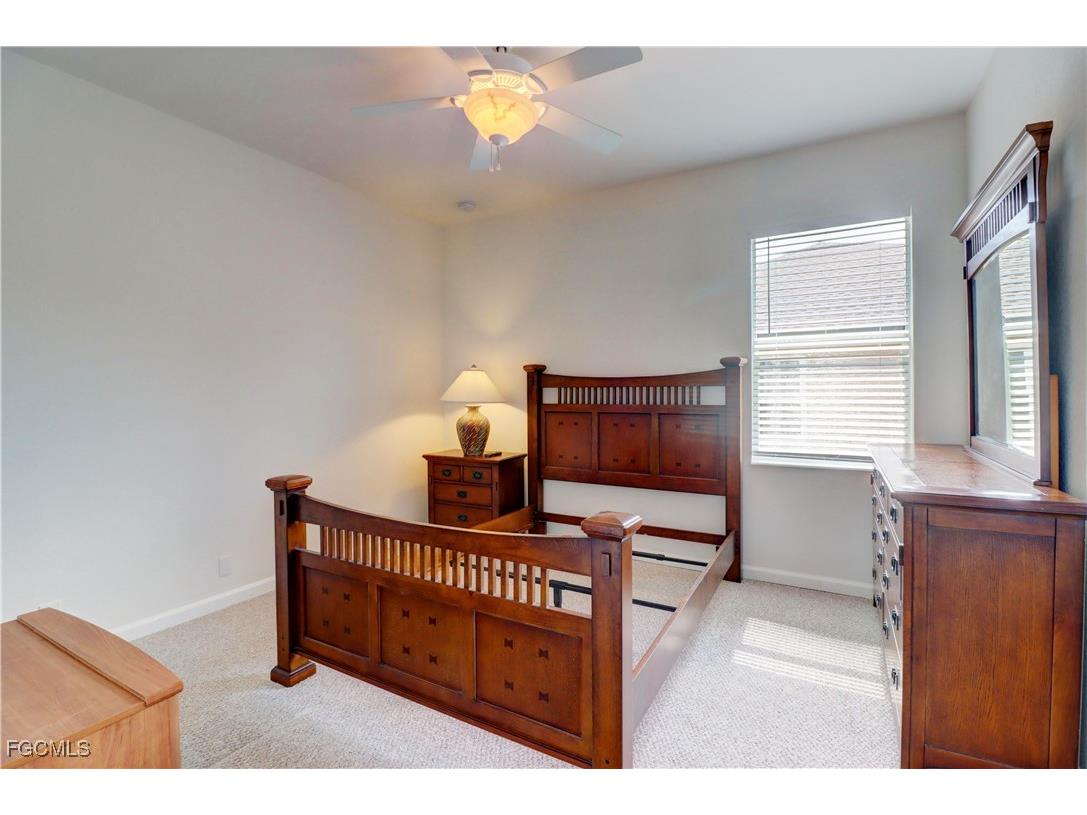 2216 SW 43rd Lane Cape Coral FL 33914 2025000639 image4