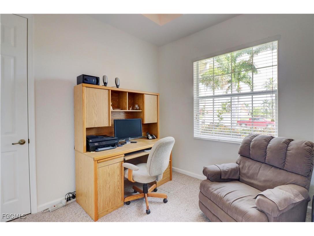 2216 SW 43rd Lane Cape Coral FL 33914 2025000639 image41