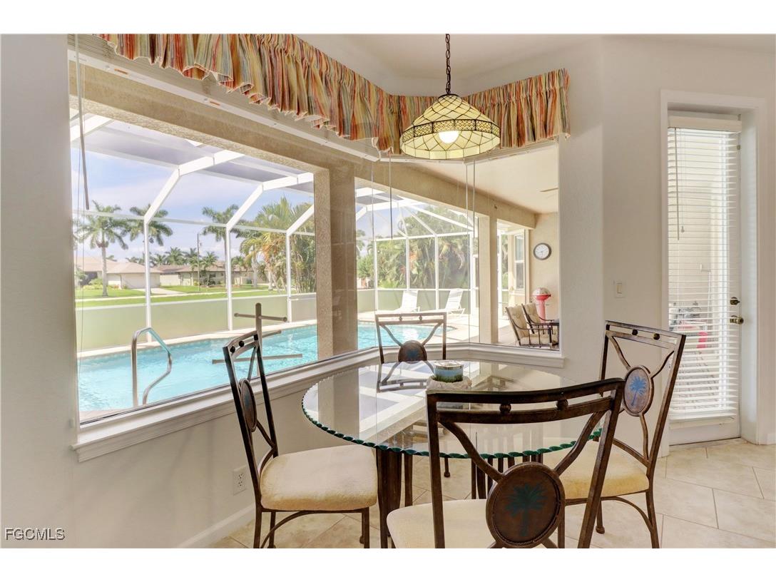 2216 SW 43rd Lane Cape Coral FL 33914 2025000639 image43