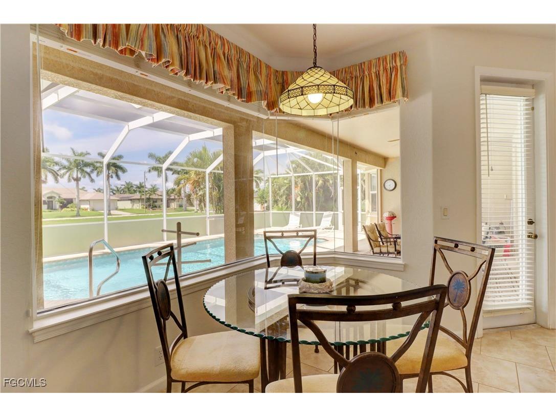 2216 SW 43rd Lane Cape Coral FL 33914 2025000639 image44