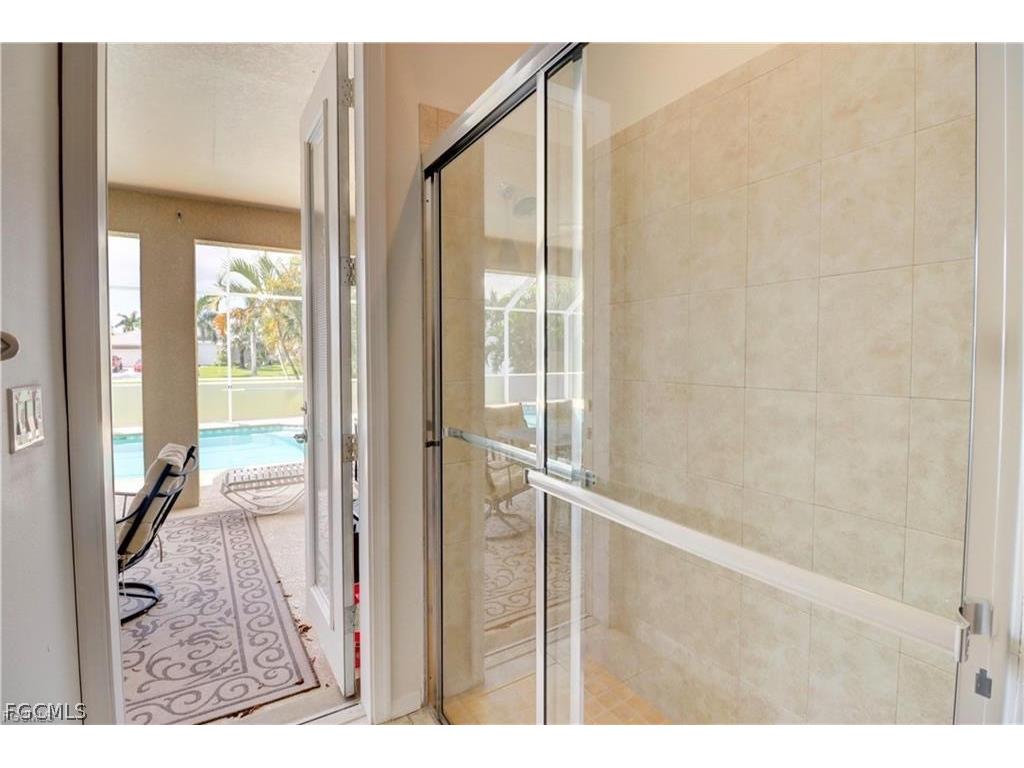 2216 SW 43rd Lane Cape Coral FL 33914 2026011027 image14