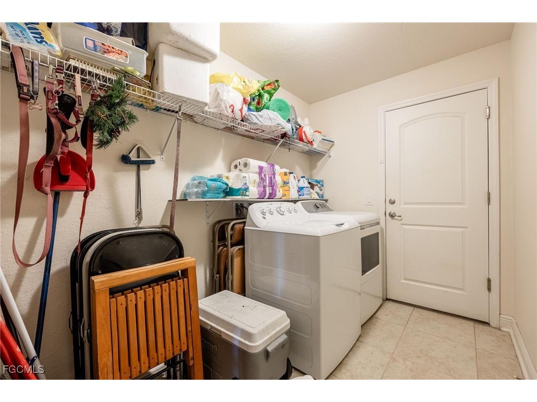 2216 SW 8th Court Cape Coral FL 33991 2025010917 image30