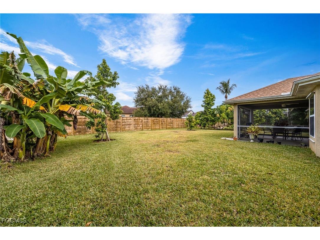 2216 SW 8th Court Cape Coral FL 33991 2025010917 image32