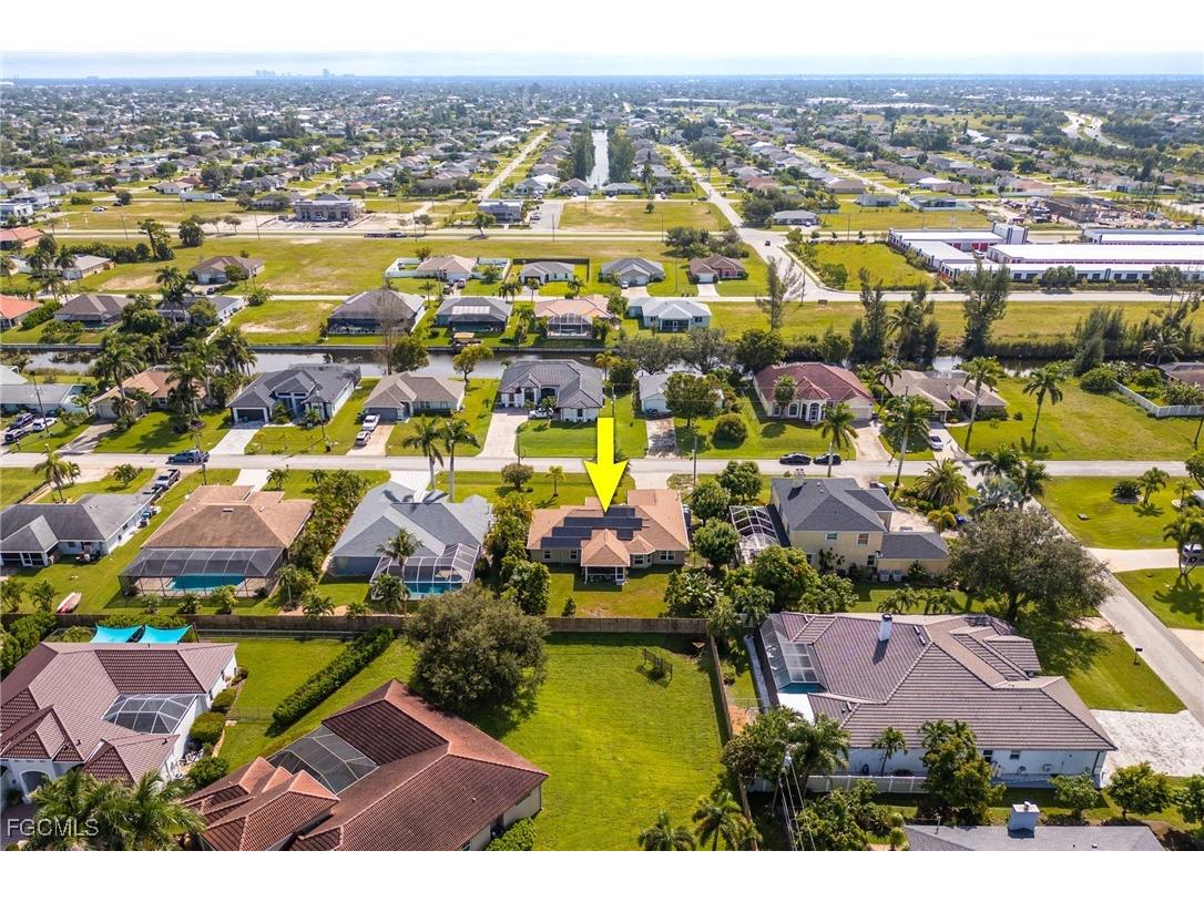 2216 SW 8th Court Cape Coral FL 33991 2025010917 image38