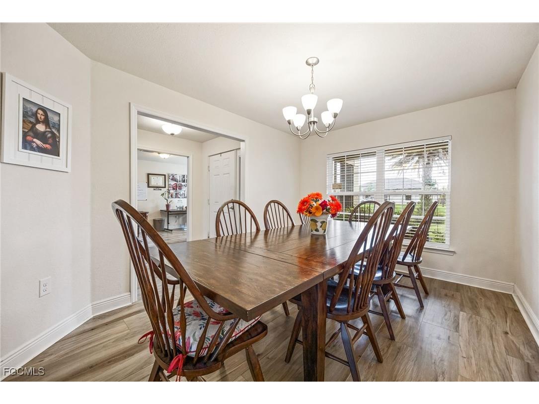 2216 SW 8th Court Cape Coral FL 33991 2025010917 image7