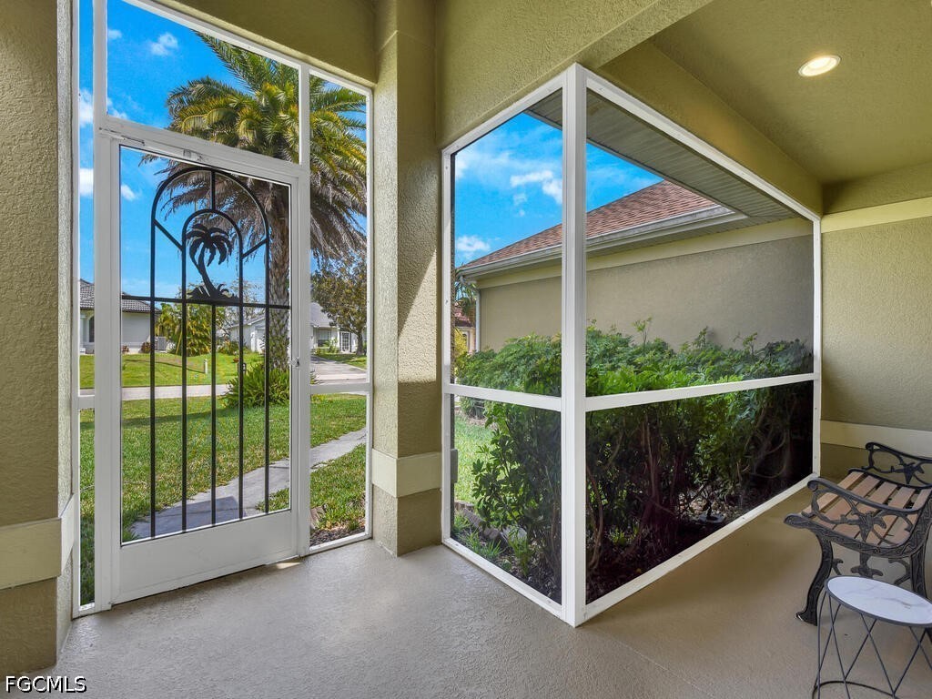 2216 SW 8th Court Cape Coral FL 33991 2026013417 image4