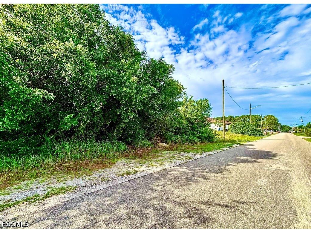 2217/2219 Fairway Drive Lehigh Acres FL 33973 2026024260 image2