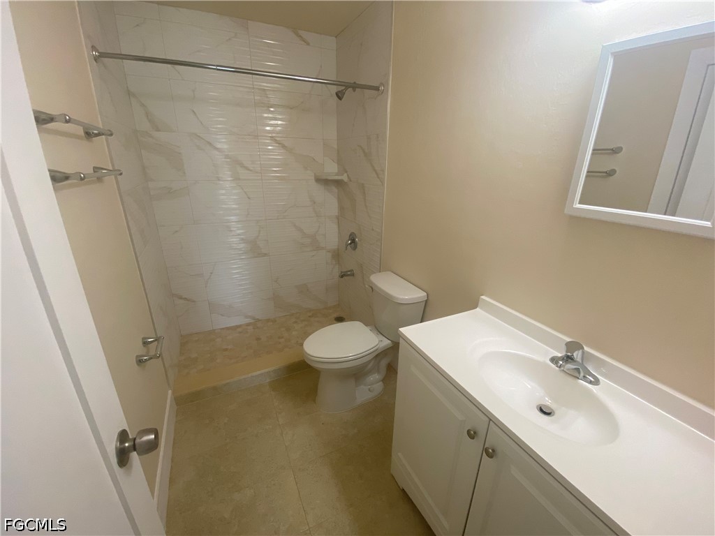 2217-2219 Violet Drive #2217 Fort Myers FL 33905 2026029510 image7
