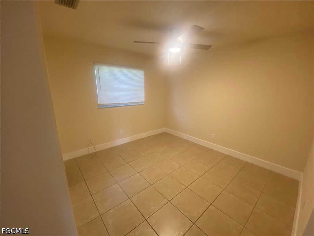 2217-2219 Violet Drive #2217 Fort Myers FL 33905 2026029510 image8