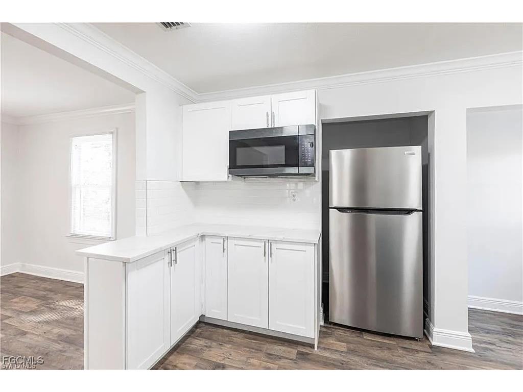 2217 Dora Street Fort Myers FL 33901 2025015746 image11