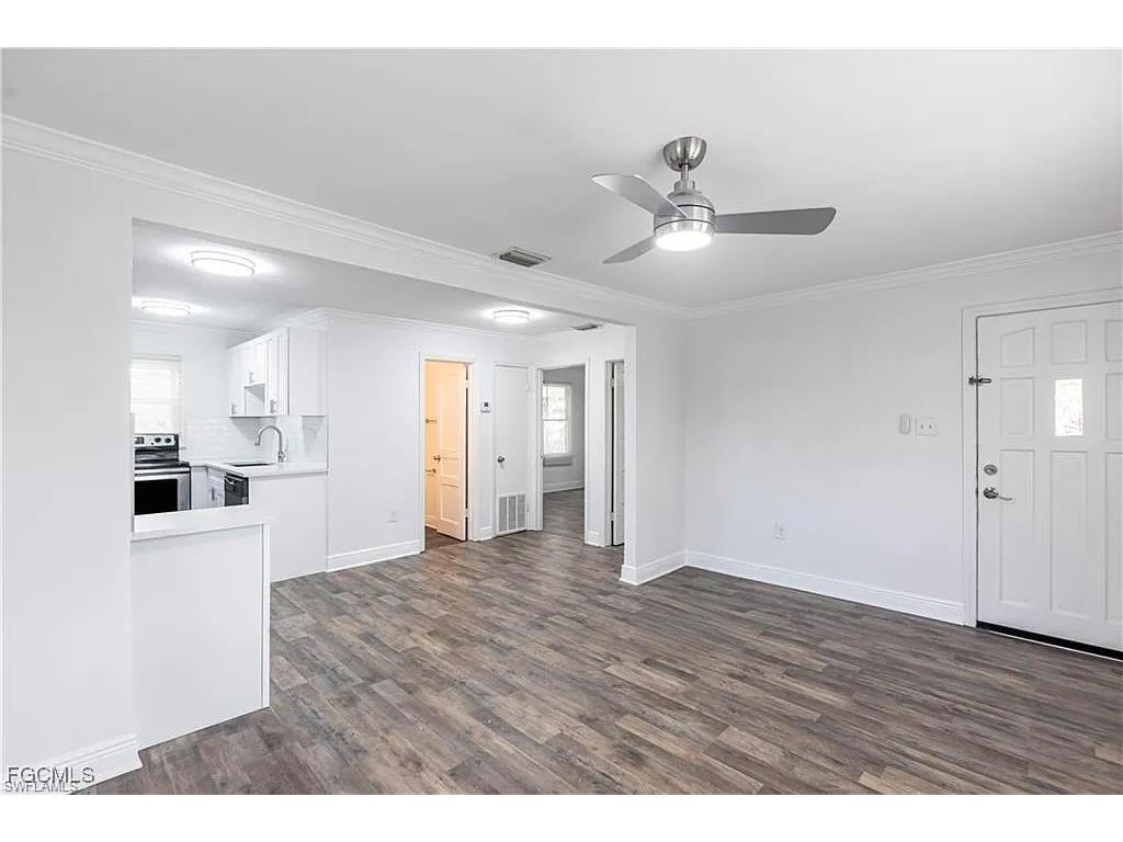 2217 Dora Street Fort Myers FL 33901 2025015746 image12