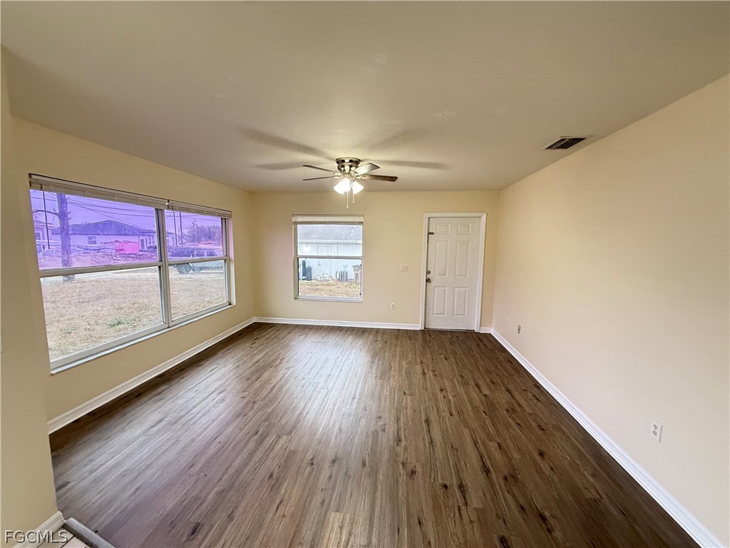 2217 Leda Avenue S Lehigh Acres FL 33973 2026006782 image3