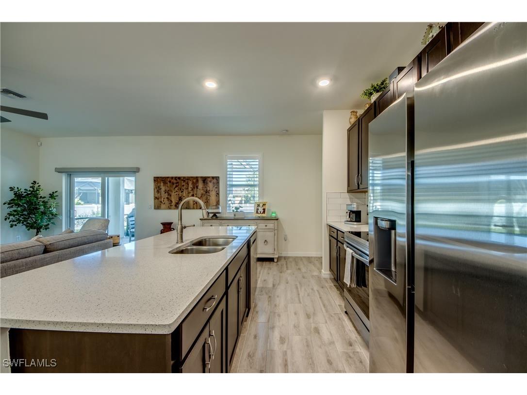 2217 NE 33rd Lane Cape Coral FL 33909 225003270 image22