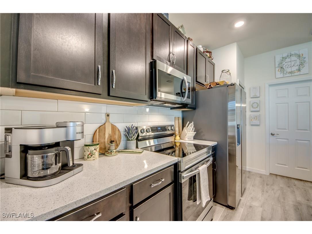 2217 NE 33rd Lane Cape Coral FL 33909 225003270 image24