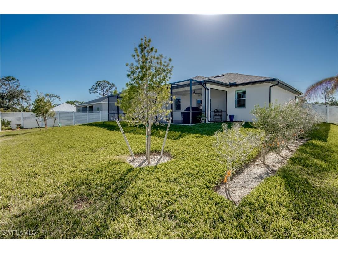 2217 NE 33rd Lane Cape Coral FL 33909 225003270 image44