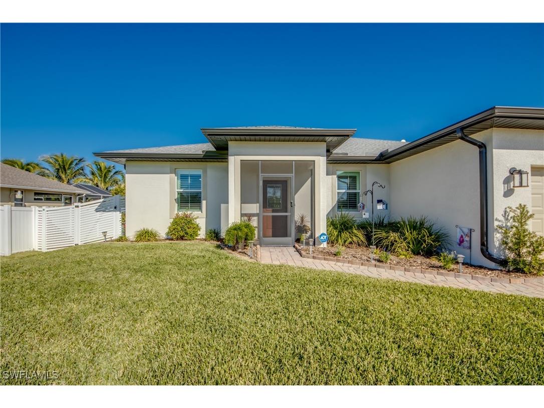 2217 NE 33rd Lane Cape Coral FL 33909 225003270 image47