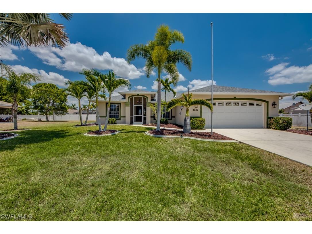 2217 SE 11th Street Cape Coral FL 33990 223062824 image1