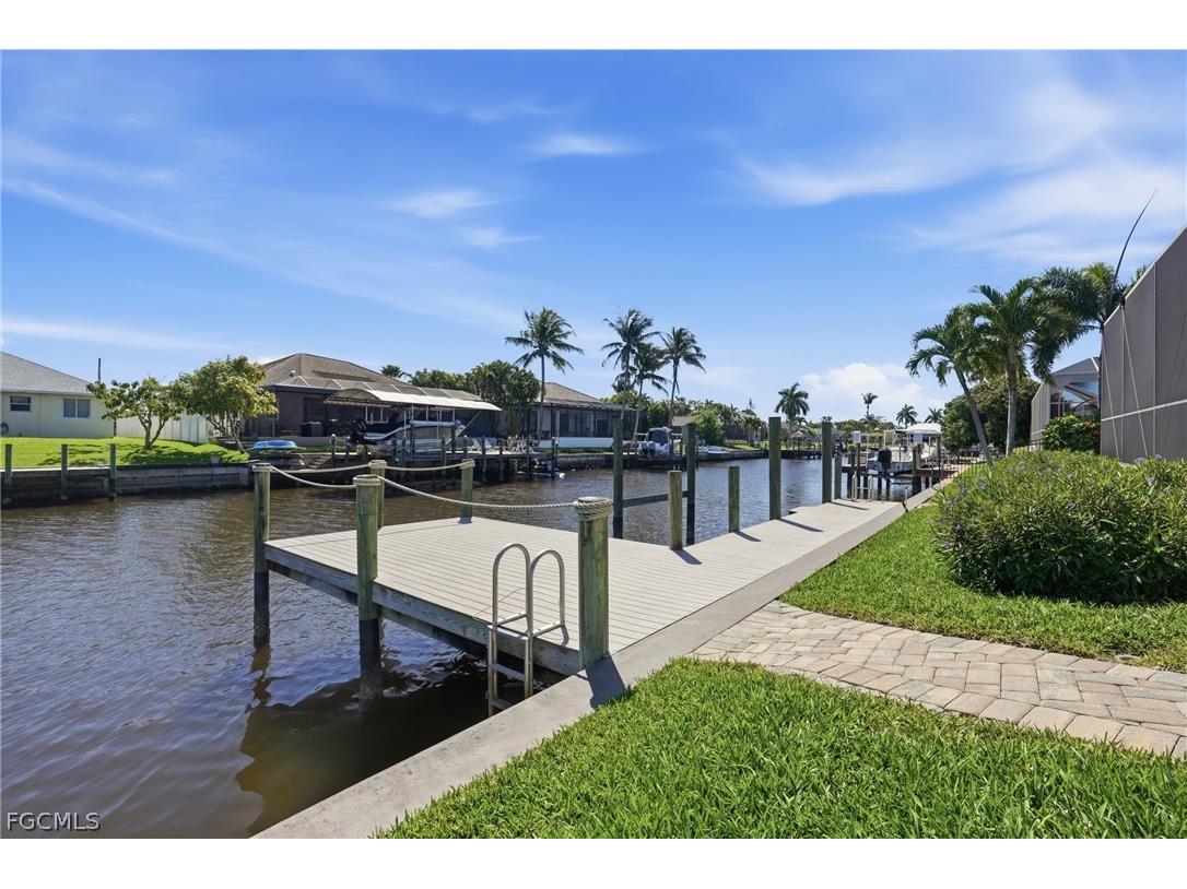 2217 SE 19th Avenue Cape Coral FL 33990 2026010019 image23