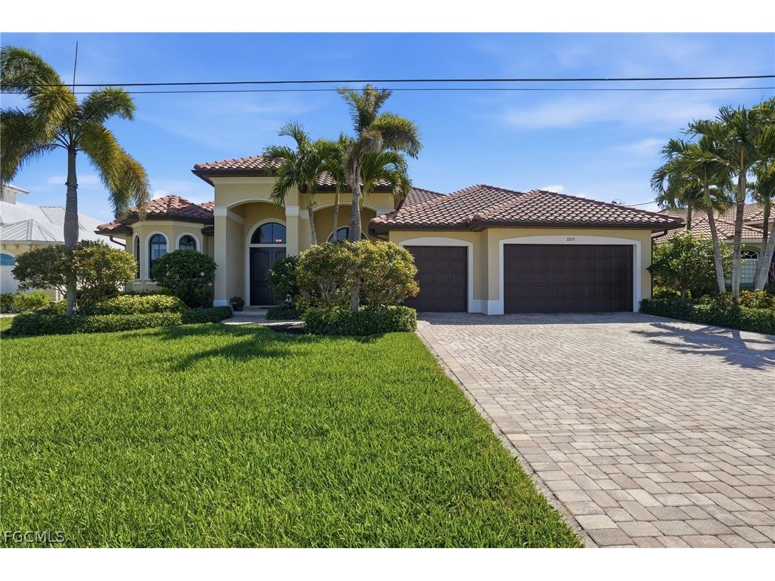 2217 SE 19th Avenue Cape Coral FL 33990 2026010019 image3