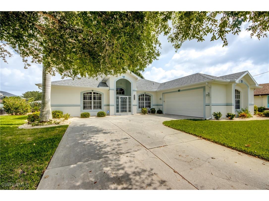 2217 SE 8th Terrace Cape Coral FL 33990 224100448 image1