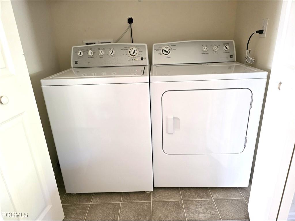2217 SW 3rd Avenue Cape Coral FL 33991 2026004313 image16