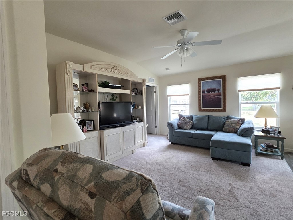 2217 SW 3rd Avenue Cape Coral FL 33991 2026004313 image5