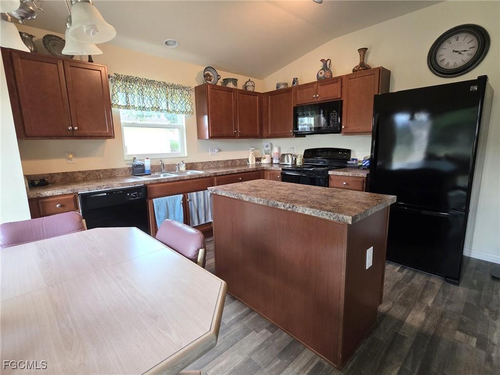 2217 SW 3rd Avenue Cape Coral FL 33991 2026004313 image8