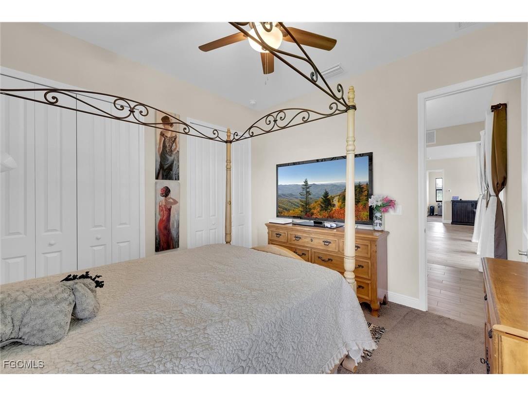 2218 NW 37th Place Cape Coral FL 33993 2025009960 image28