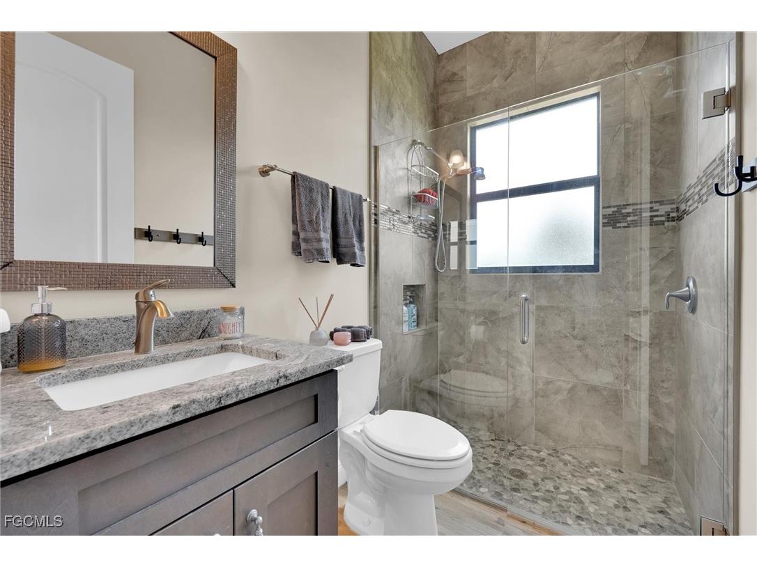 2218 NW 37th Place Cape Coral FL 33993 2025009960 image32