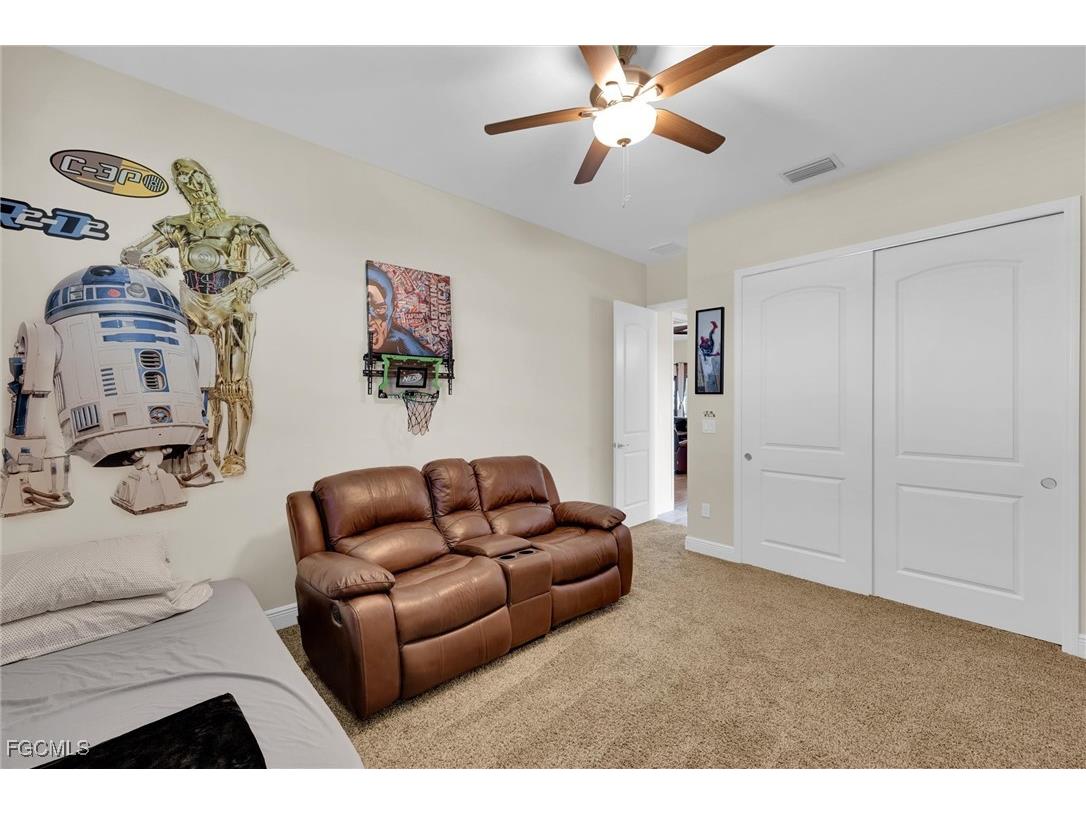 2218 NW 37th Place Cape Coral FL 33993 2025009960 image33