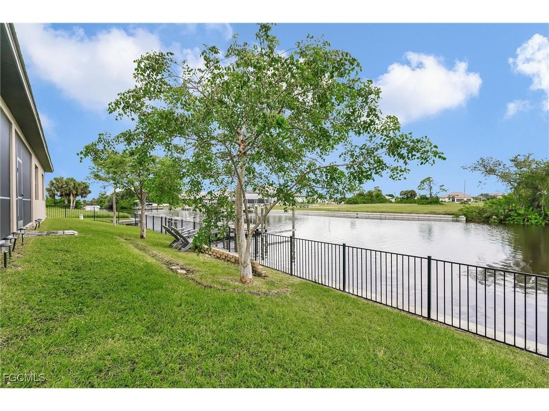 2218 NW 37th Place Cape Coral FL 33993 2025009960 image36