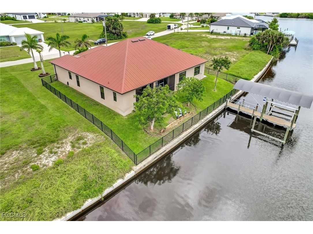 2218 NW 37th Place Cape Coral FL 33993 2025009960 image43