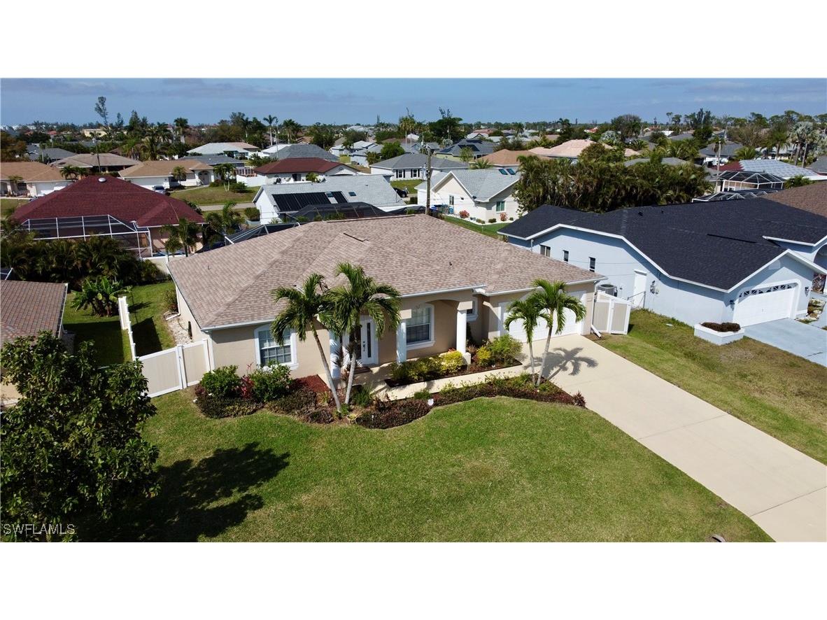 2218 SW 12th Place Cape Coral FL 33991 225018069 image1