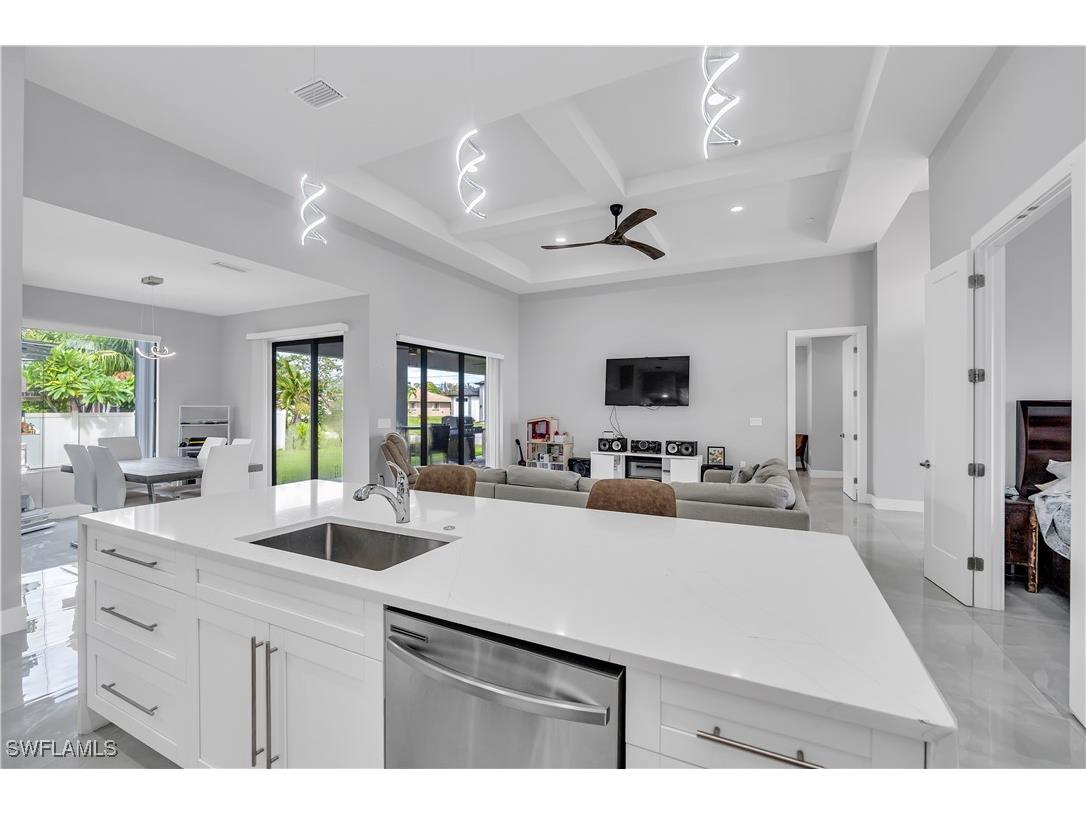 2218 SW 25th Street Cape Coral FL 33914 225073698 image15