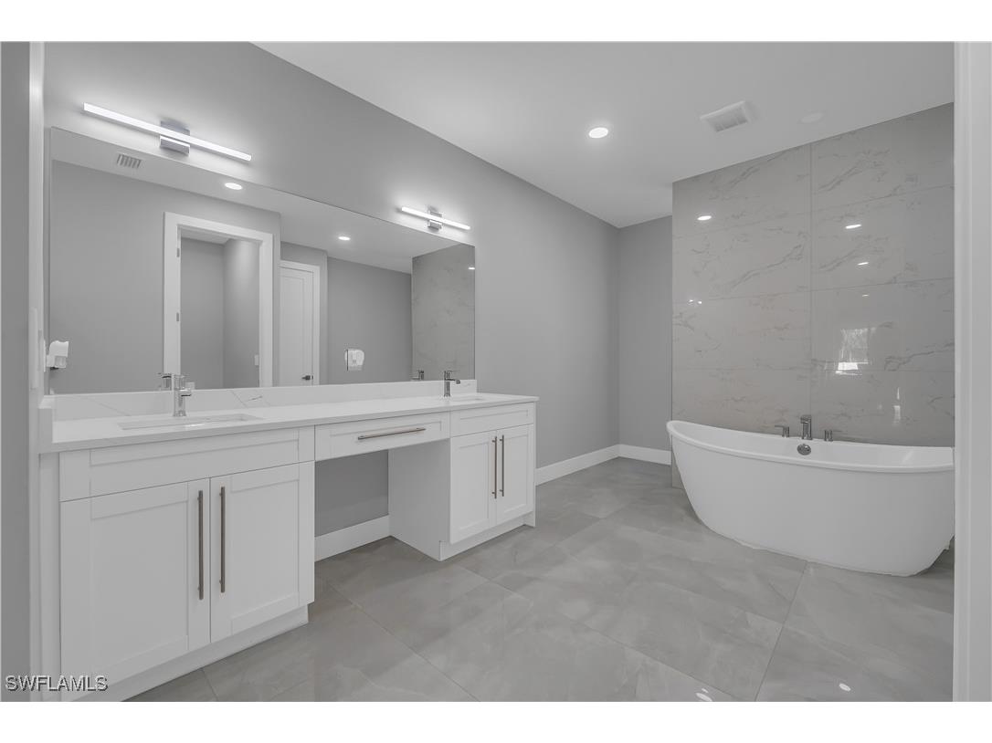 2218 SW 25th Street Cape Coral FL 33914 225073698 image27