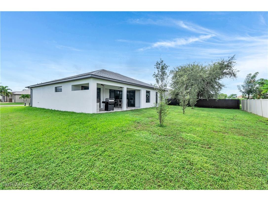 2218 SW 25th Street Cape Coral FL 33914 225073698 image39