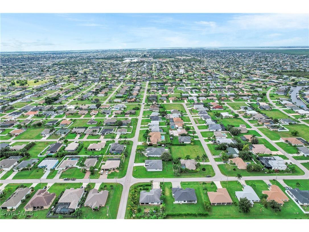 2218 SW 25th Street Cape Coral FL 33914 225073698 image48