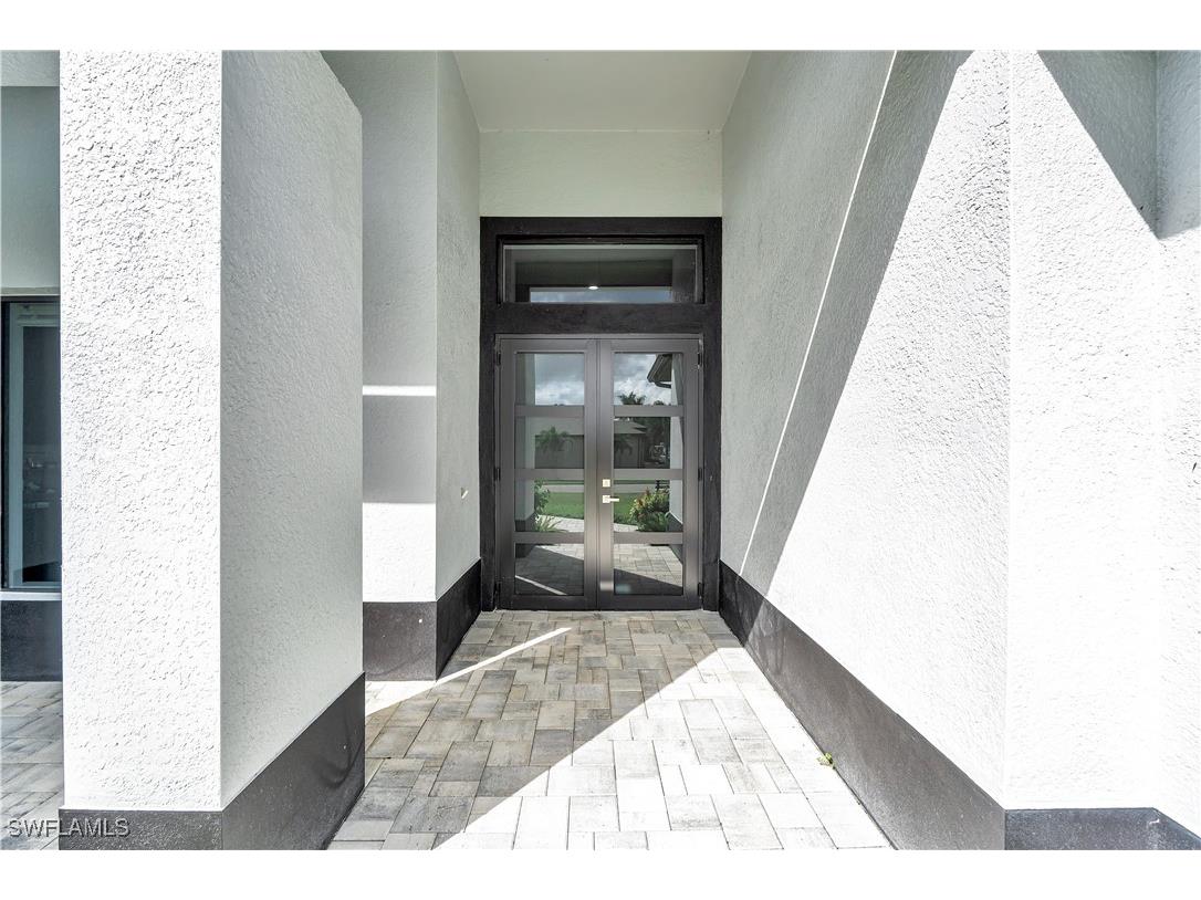 2218 SW 25th Street Cape Coral FL 33914 225073698 image6
