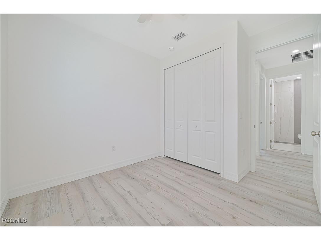 2219 Carver Avenue Fort Myers FL 33916 2025015487 image10