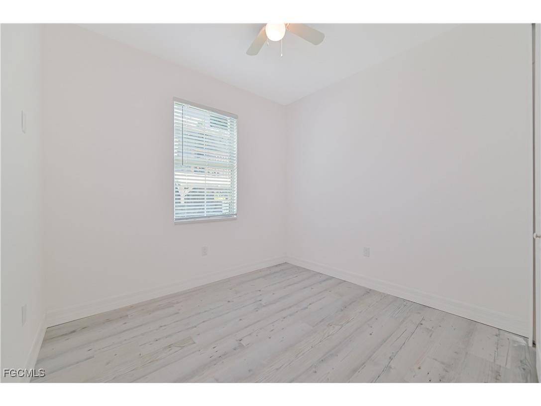 2219 Carver Avenue Fort Myers FL 33916 2025015487 image9