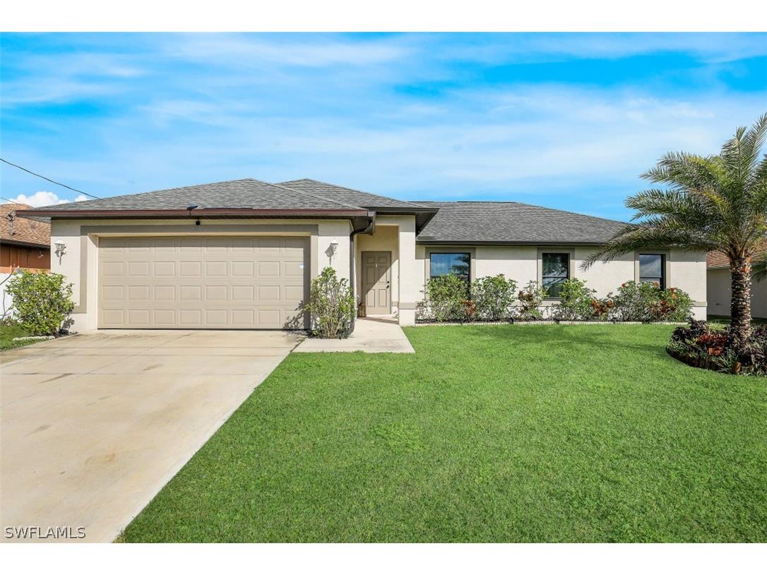 2219 NE 5th Terrace Cape Coral FL 33909 223006630 image1