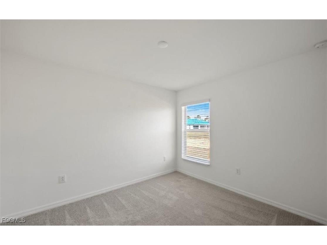 2219 NW 3rd Avenue Cape Coral FL 33993 2025017374 image15