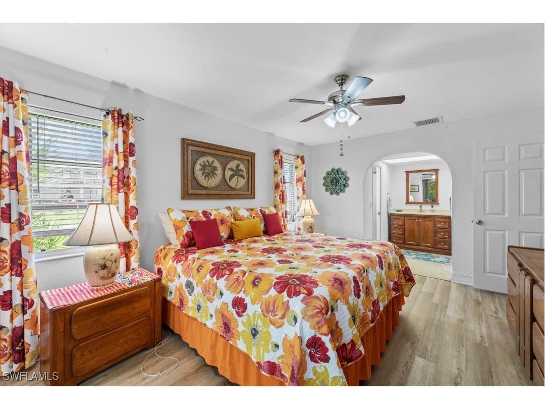 2219 SE 8th Street Cape Coral FL 33990 225076510 image22